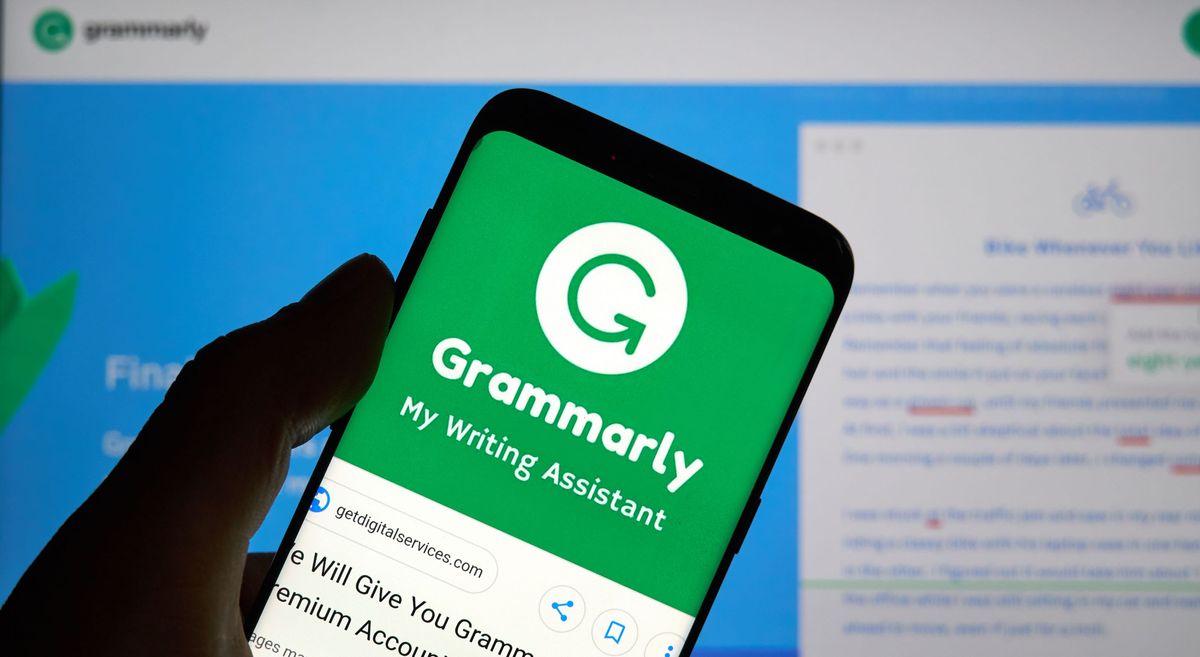 Grammarly wants to give you the gift of better writing this 