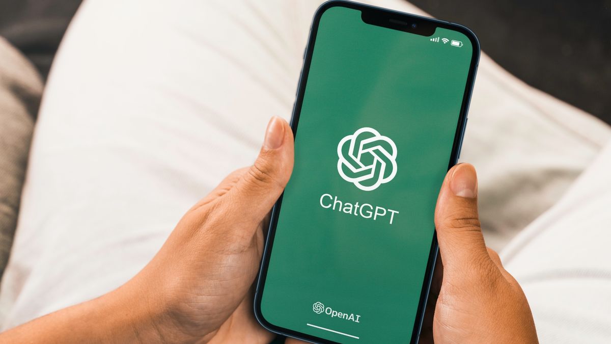 How to use the ChatGPT app on iPhone and Android