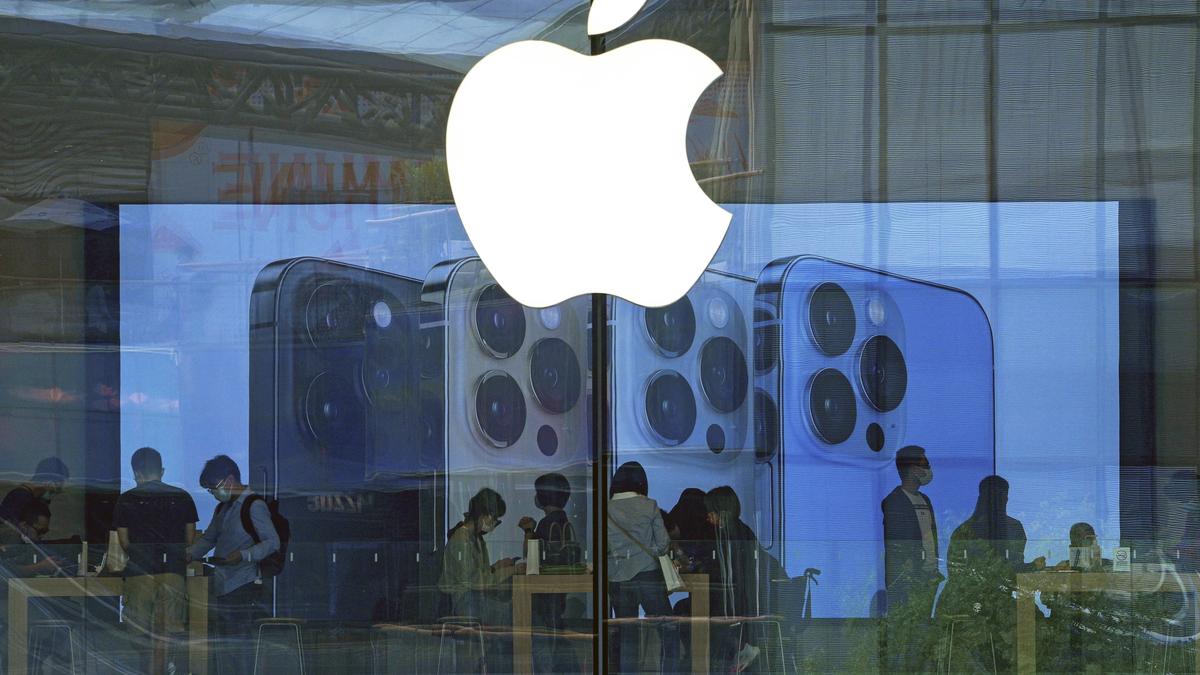 Apple Intelligence: AI-Generated Playlist Artwork Coming to 