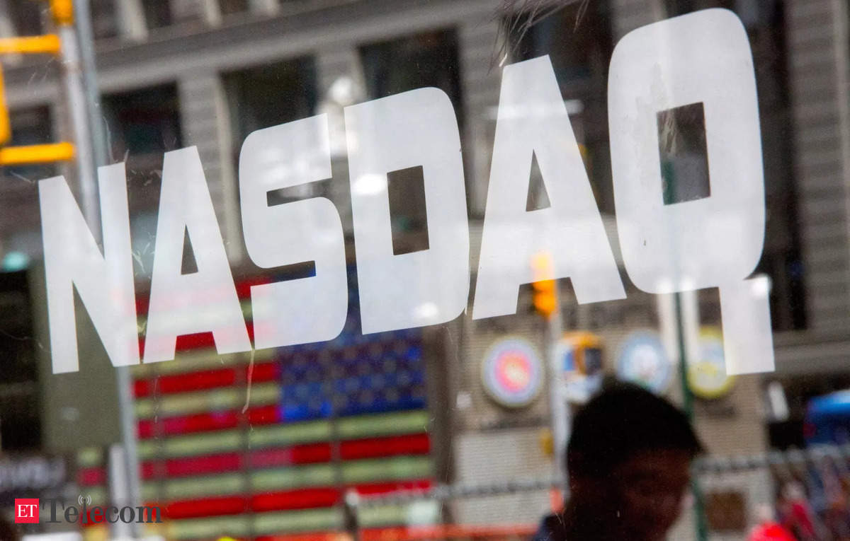 Tech Stocks Plummet: Nasdaq Suffers Worst Day Since 2022