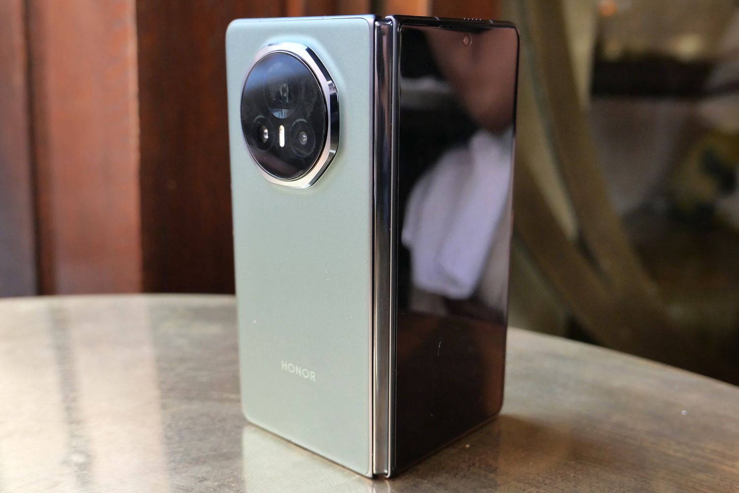 Honor Magic V3 Challenges Samsung's Foldable Dominance