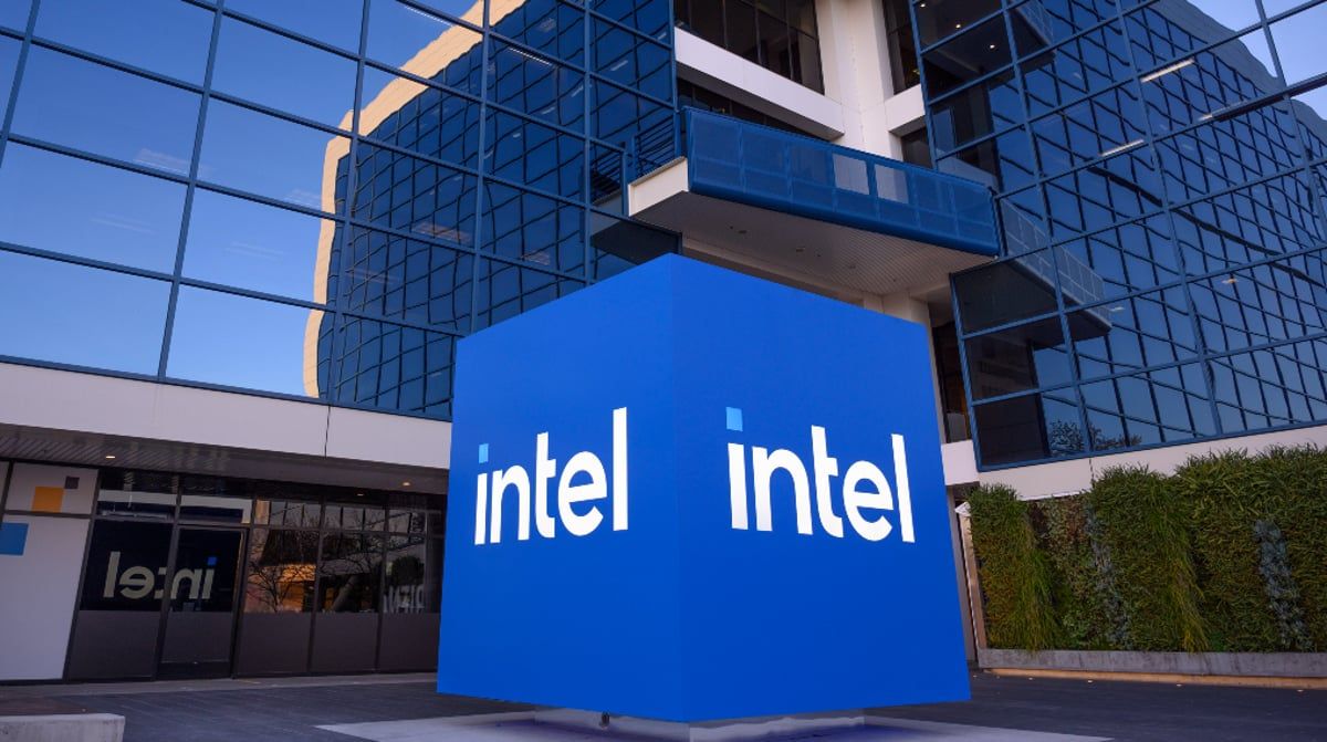 Intel Announces Massive Layoffs: 15,000 Jobs Cut Amid Tech