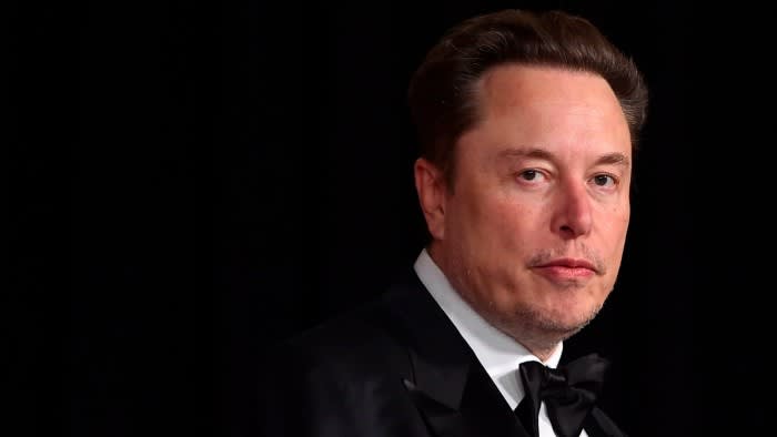 Elon Musk Revives Lawsuit Against OpenAI and Sam Altman in
