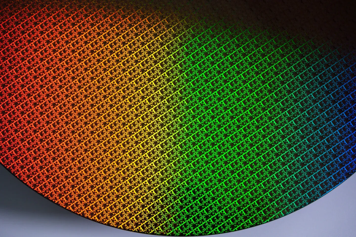 Intel's 18A Chip Process Achieves Key Milestones, Set for