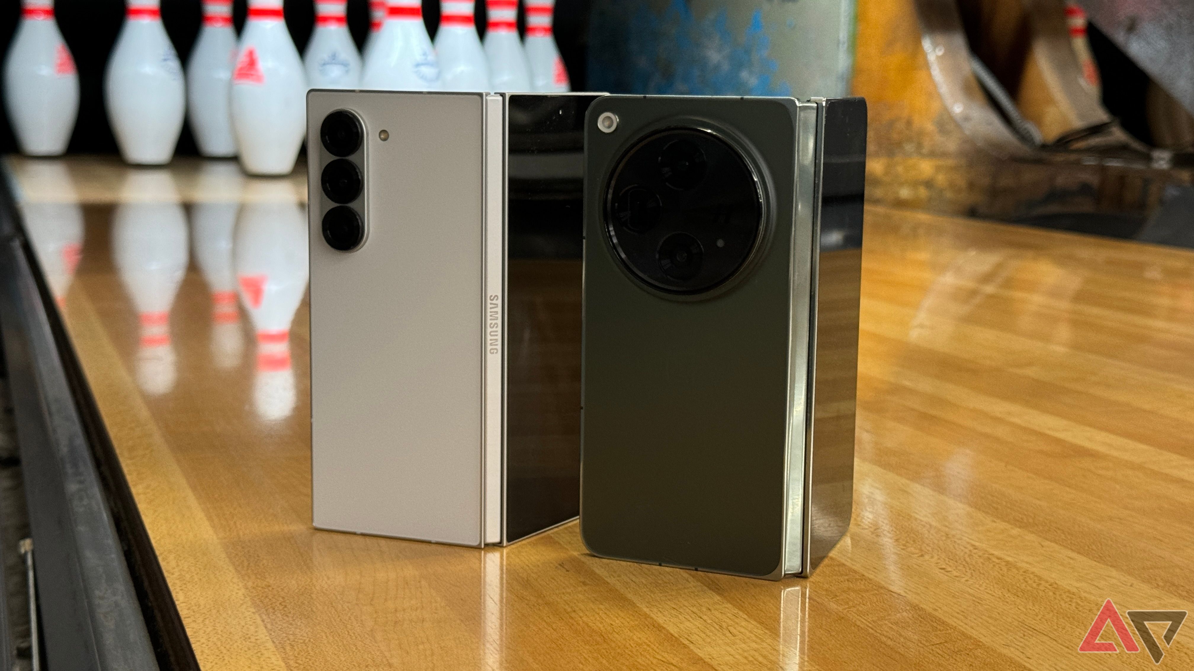 Samsung Galaxy Z Fold 5 vs OnePlus Open: A Foldable Phone