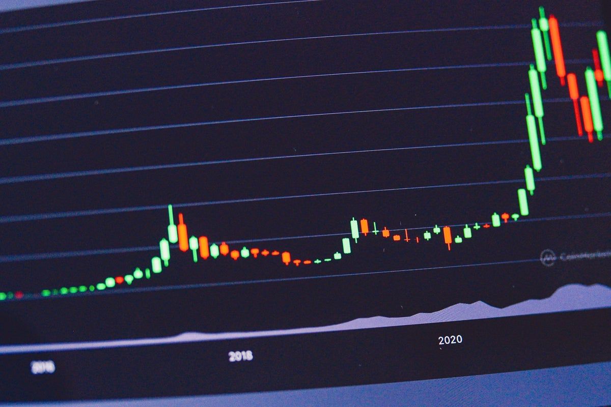 NVIDIA's Q2 Earnings: Mixed Reactions Amidst Growth Concerns