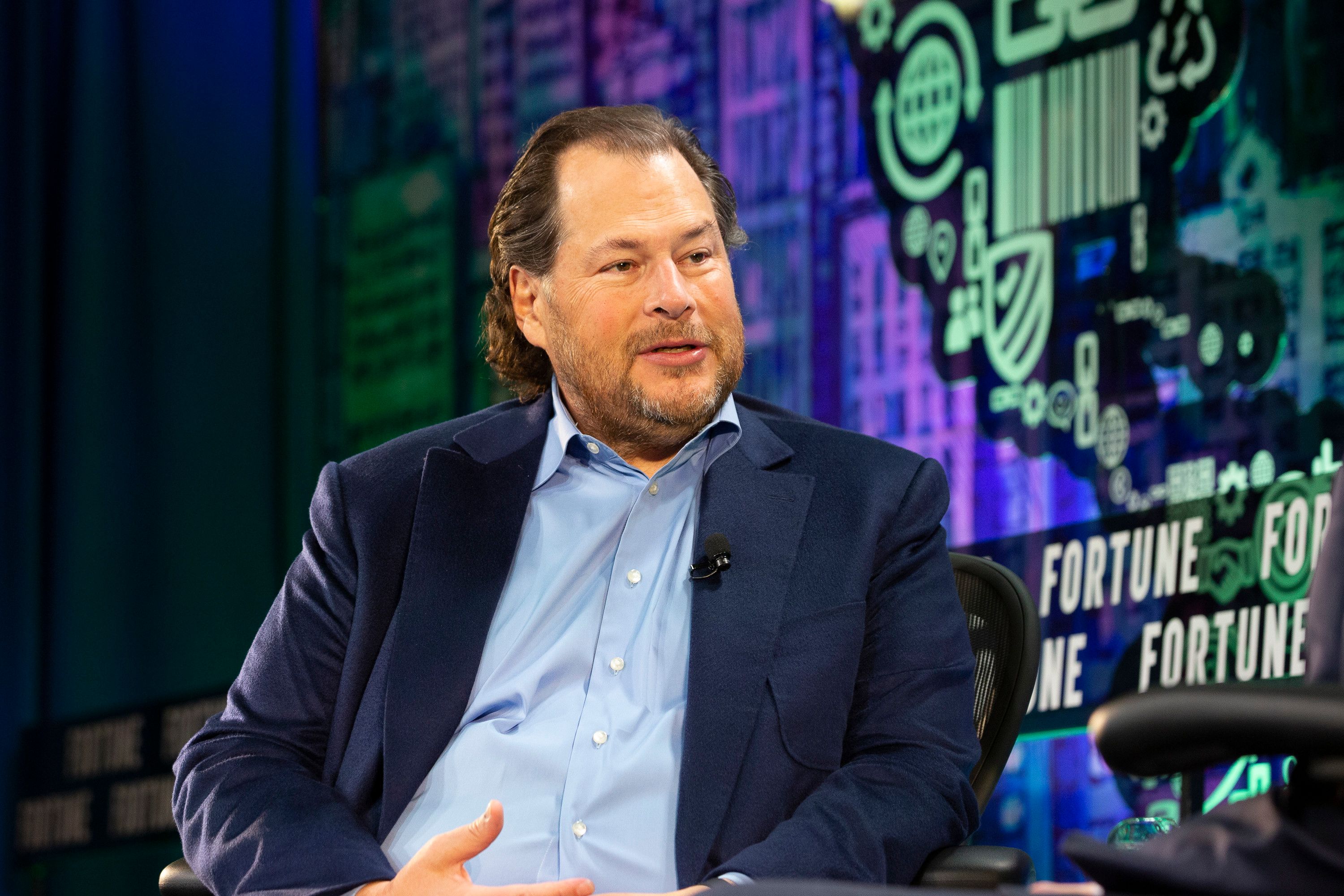 Salesforce Surpasses Earnings Expectations and Unveils New