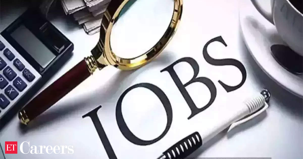 India's Job Market Sees Significant Growth in Q2 2023, Led