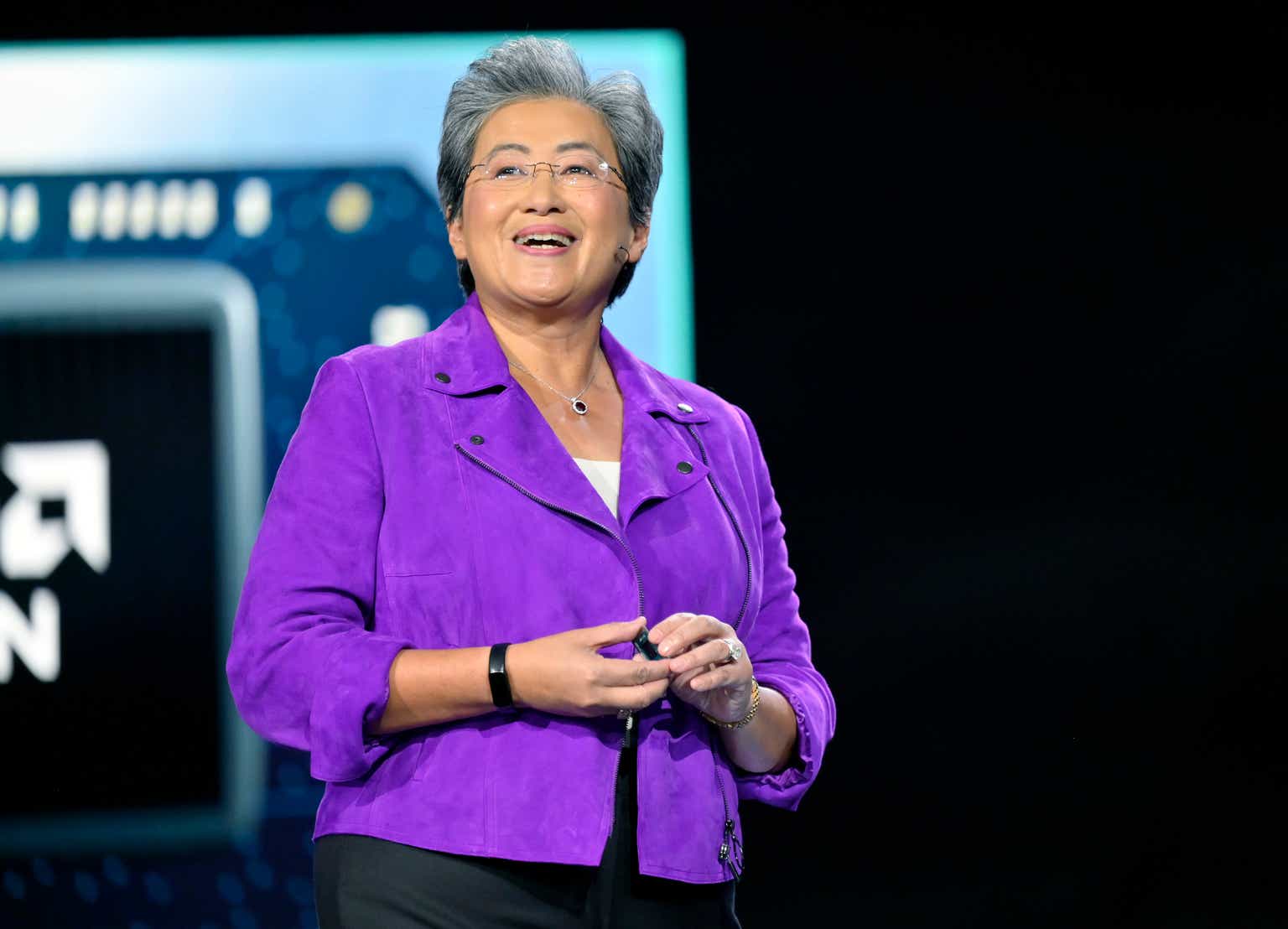 AMD vs NVIDIA: AI Competition Heats Up as NVIDIA Explores