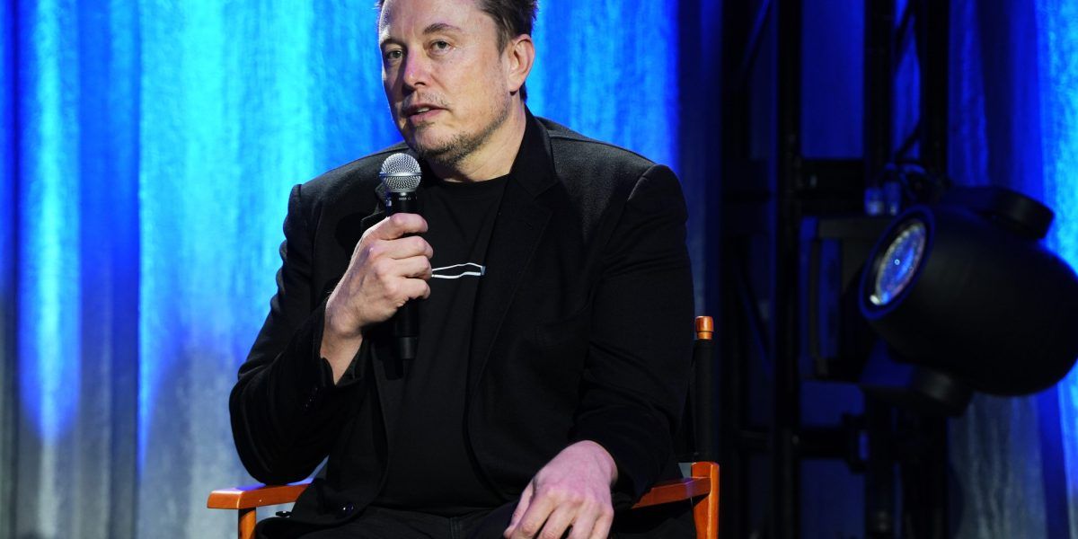 Tesla Plans Robotaxi Launch Event at Warner Bros. Studio