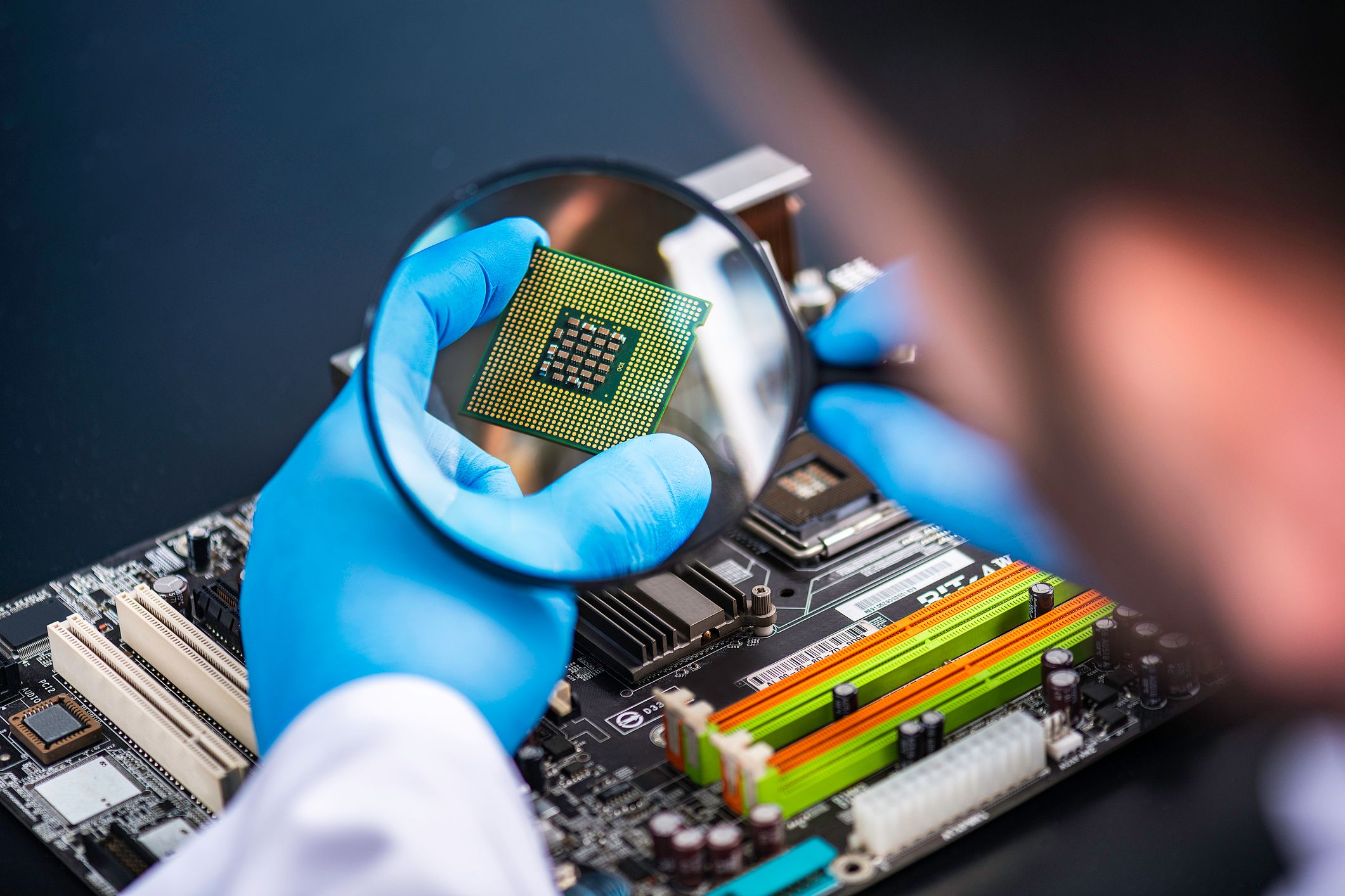 Broadcom's Future Prospects: Analyzing the Semiconductor
