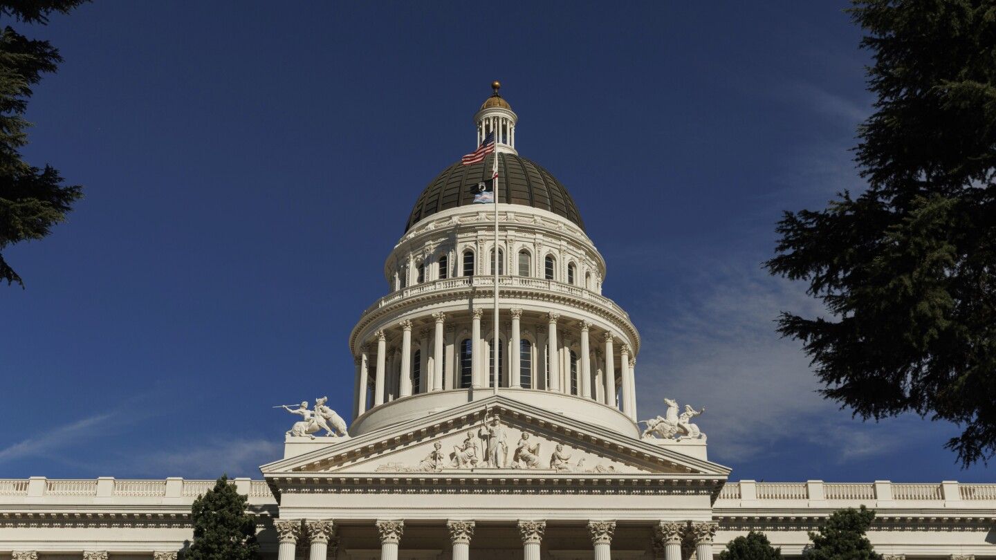 California Lawmakers Approve Groundbreaking AI Regulations