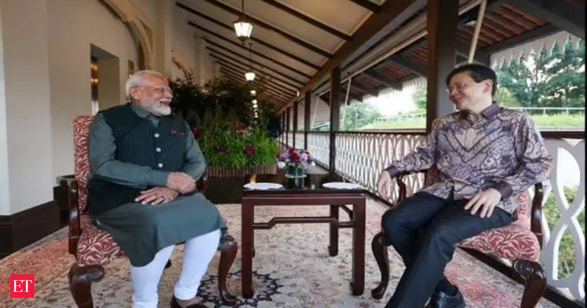 PM Modi Explores Semiconductor Innovations in Singapore