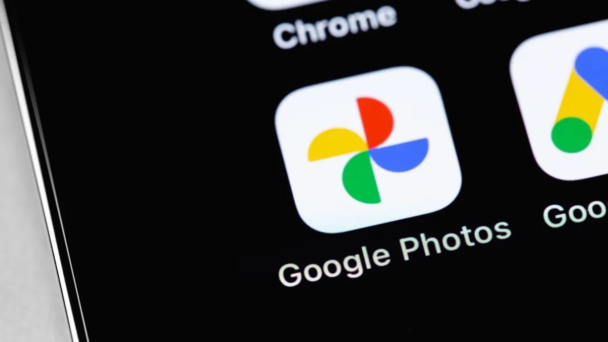 Google Photos Introduces AI-Powered 'Ask Photos' Feature