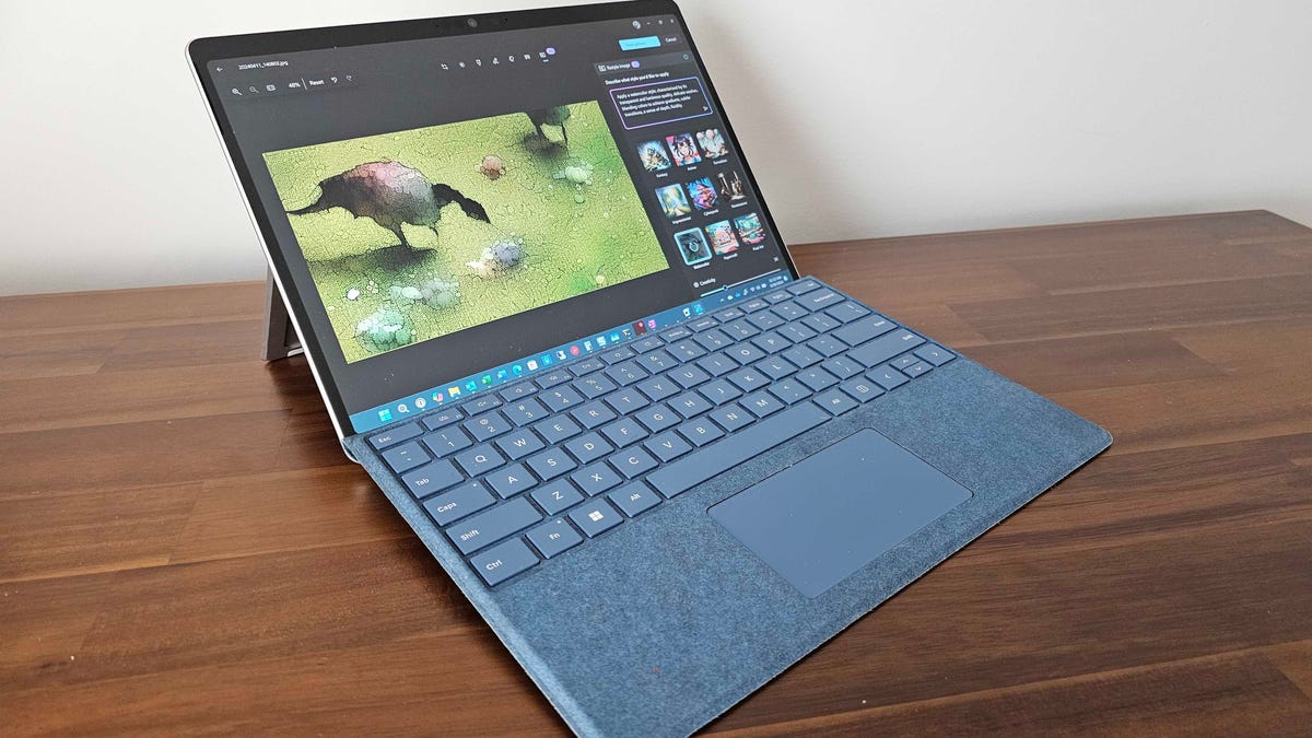 HP Omnibook X 14: A Lightweight Powerhouse with Impressive
