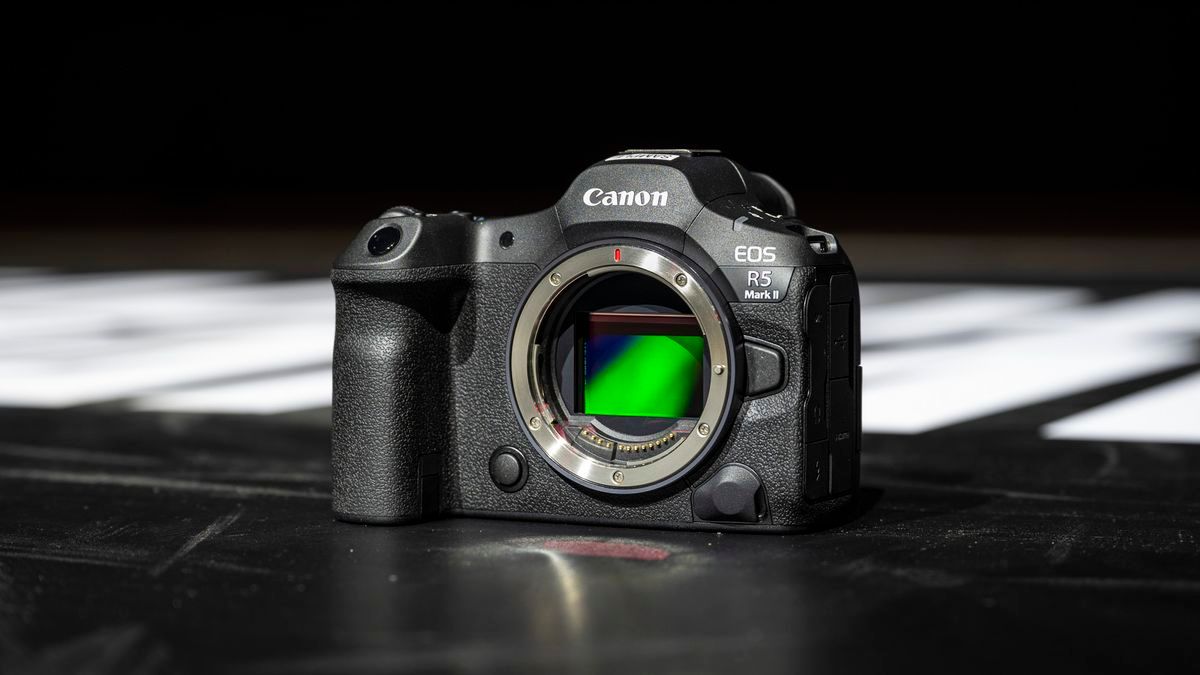 Canon's Latest Mirrorless Marvels: EOS R5 II and EOS R1