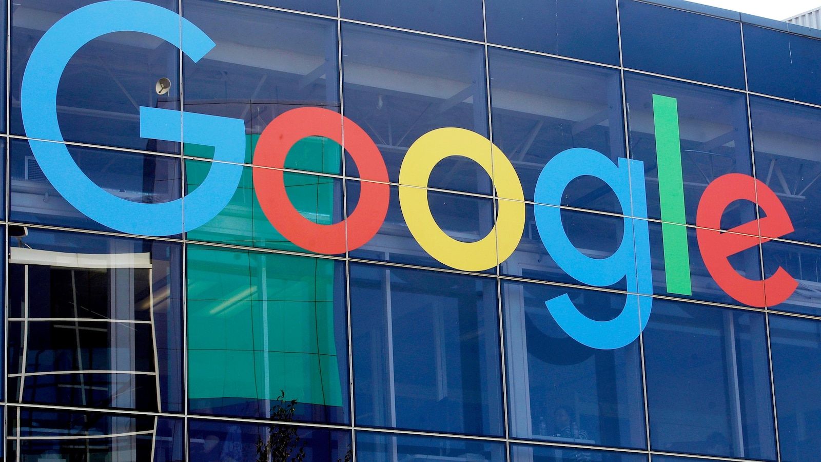 Google Enhances Search with AI-Powered Voice Queries for