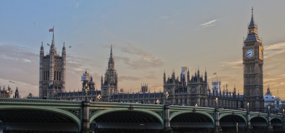 UK Government Unveils Ambitious Tech Legislation in King's