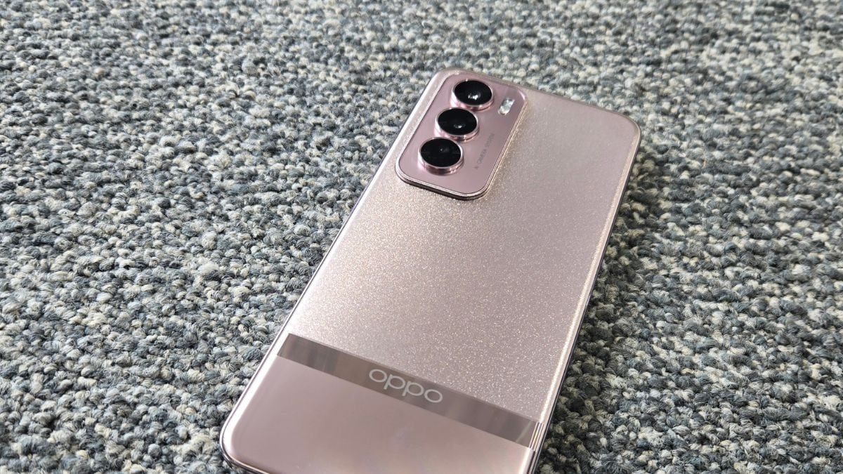 OPPO Reno 12 Series: Blending Style with AI-Powered Features