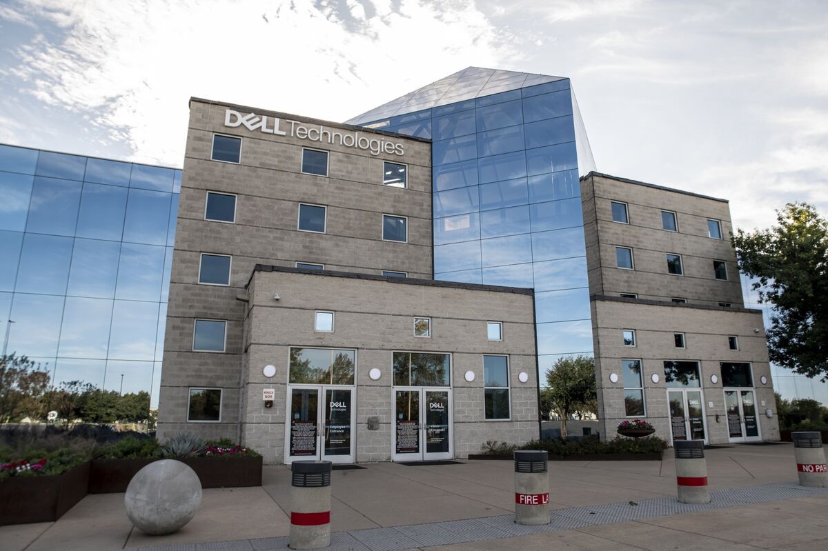Dell's AI Server Demand Drives Strong Profit Outlook and