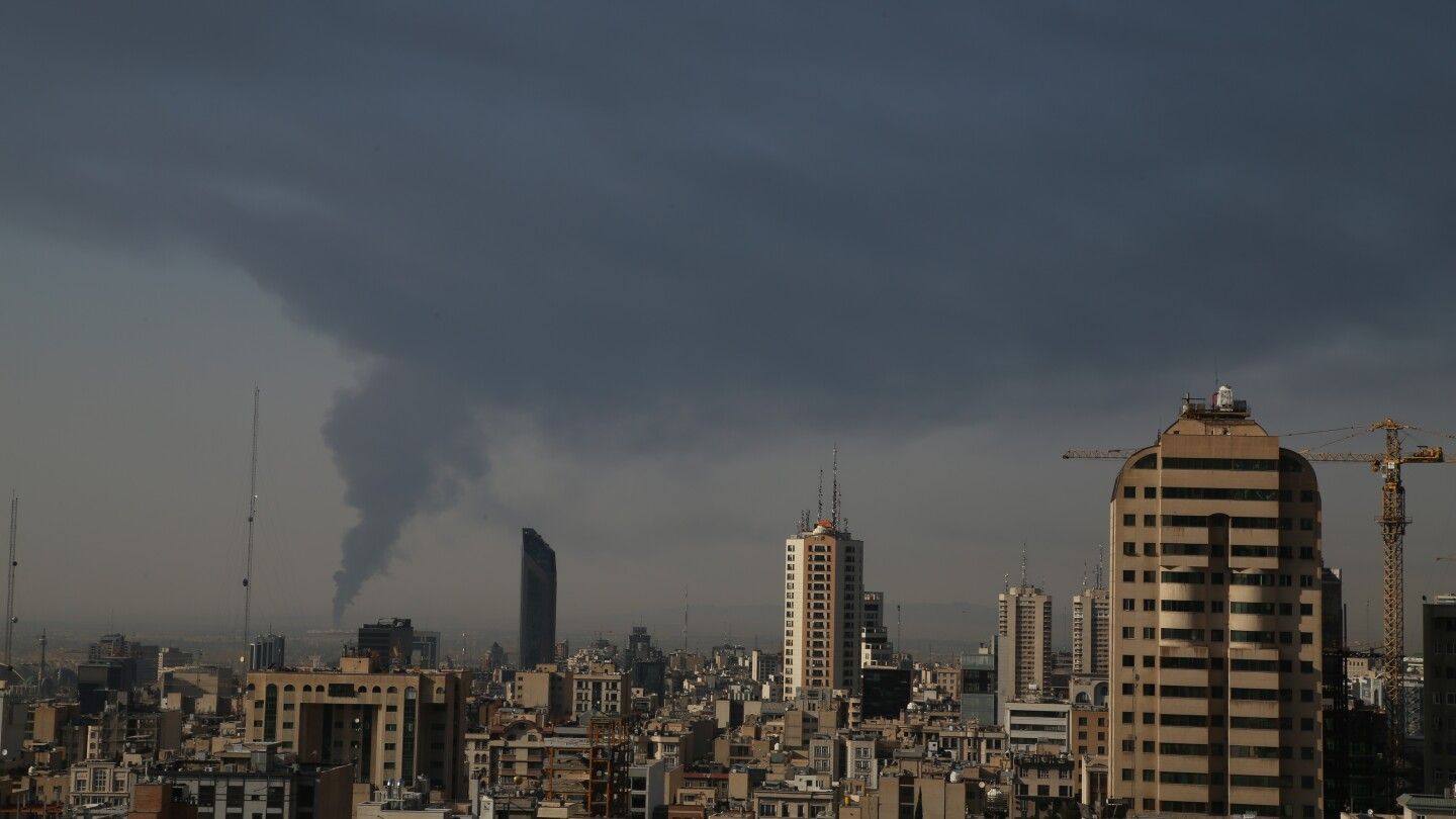 Mysterious AI Voices Intercept Calls to Iran Amid
