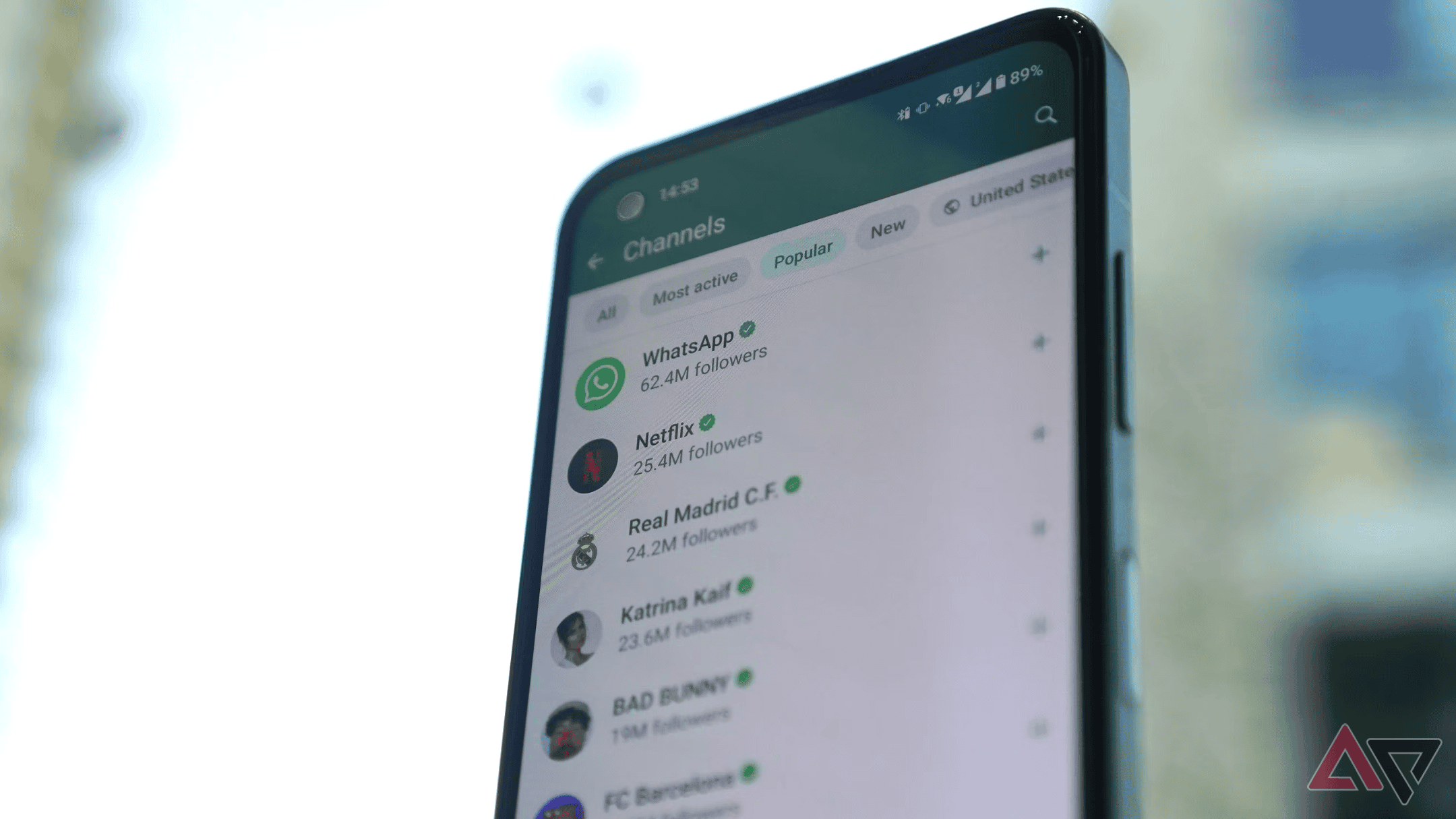 WhatsApp Revamps Interface with Prominent AI Features and