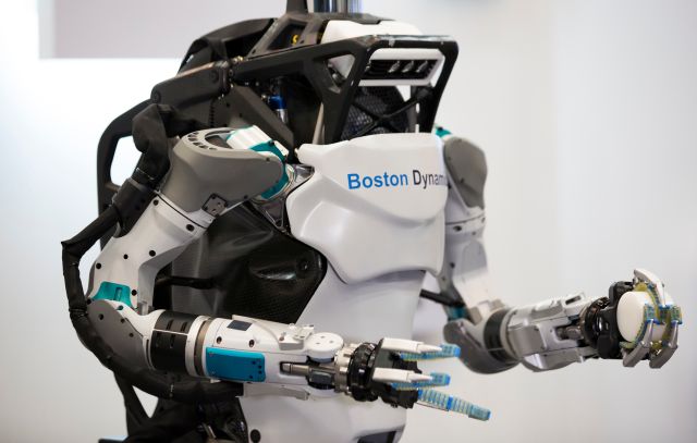 Boston Dynamics Partners with Former CEO's Institute to