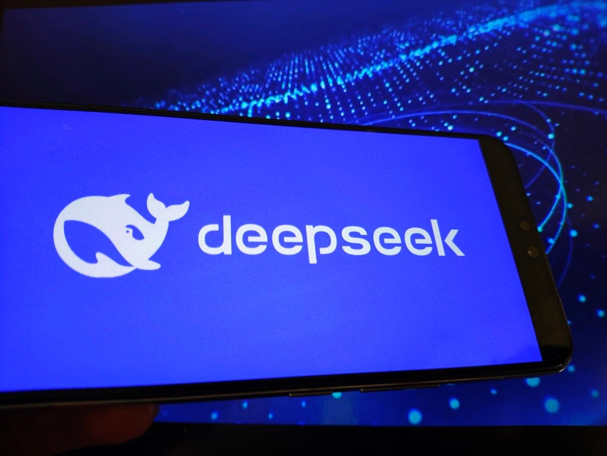 DeepSeek's R1 AI Model Raises Serious Security Concerns