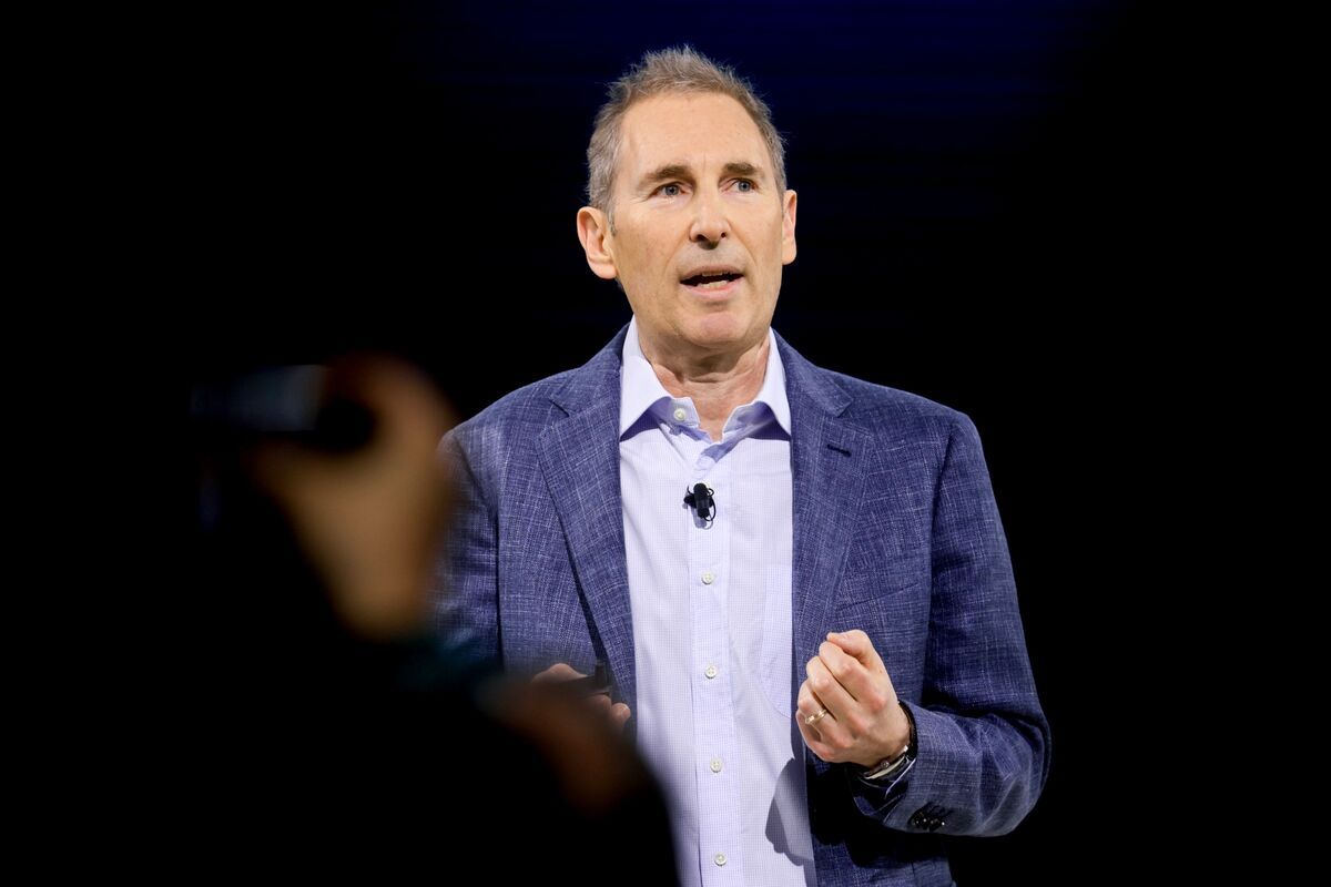 Amazon CEO Andy Jassy Urges 'Startup' Mentality and AI