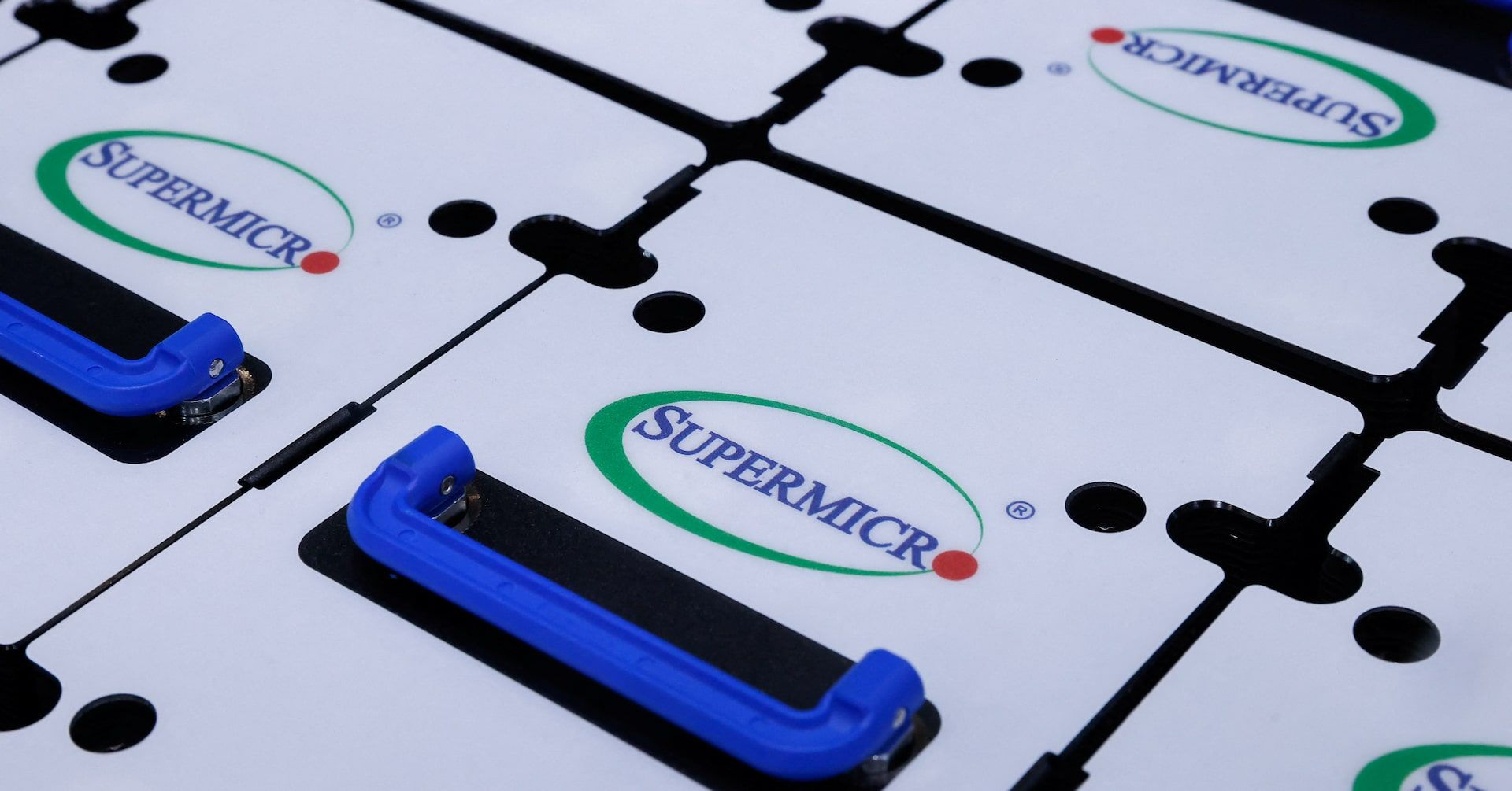 Super Micro Computer Faces Setback as Revenue Forecast Cut