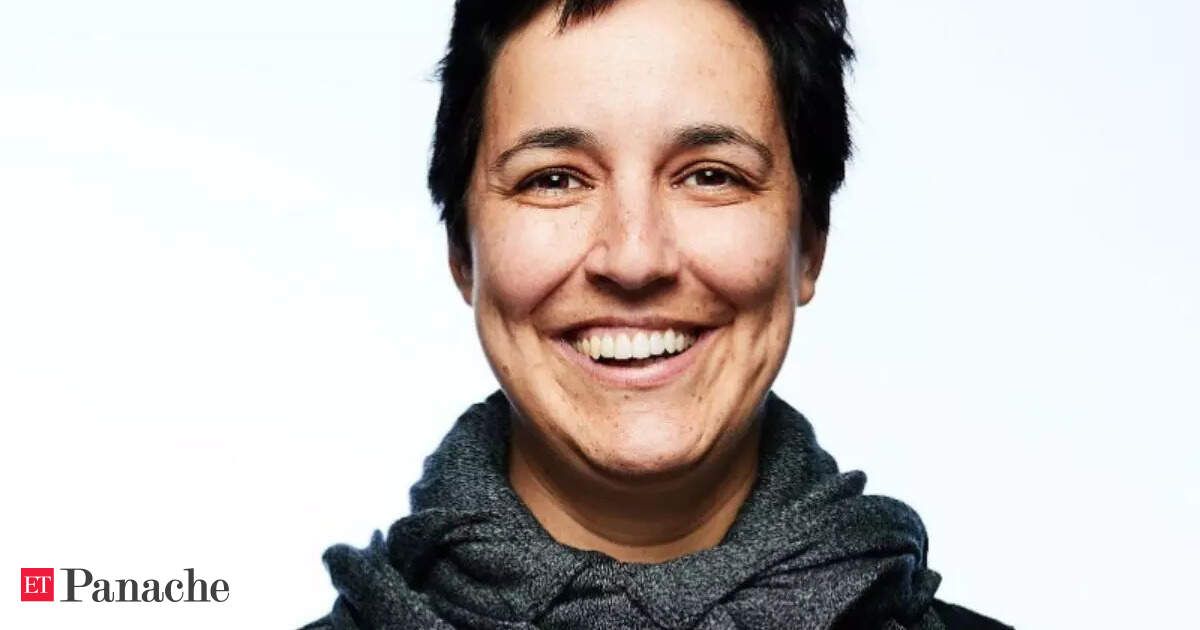 Microsoft's AI Director Among 6,000 Laid Off in Tech