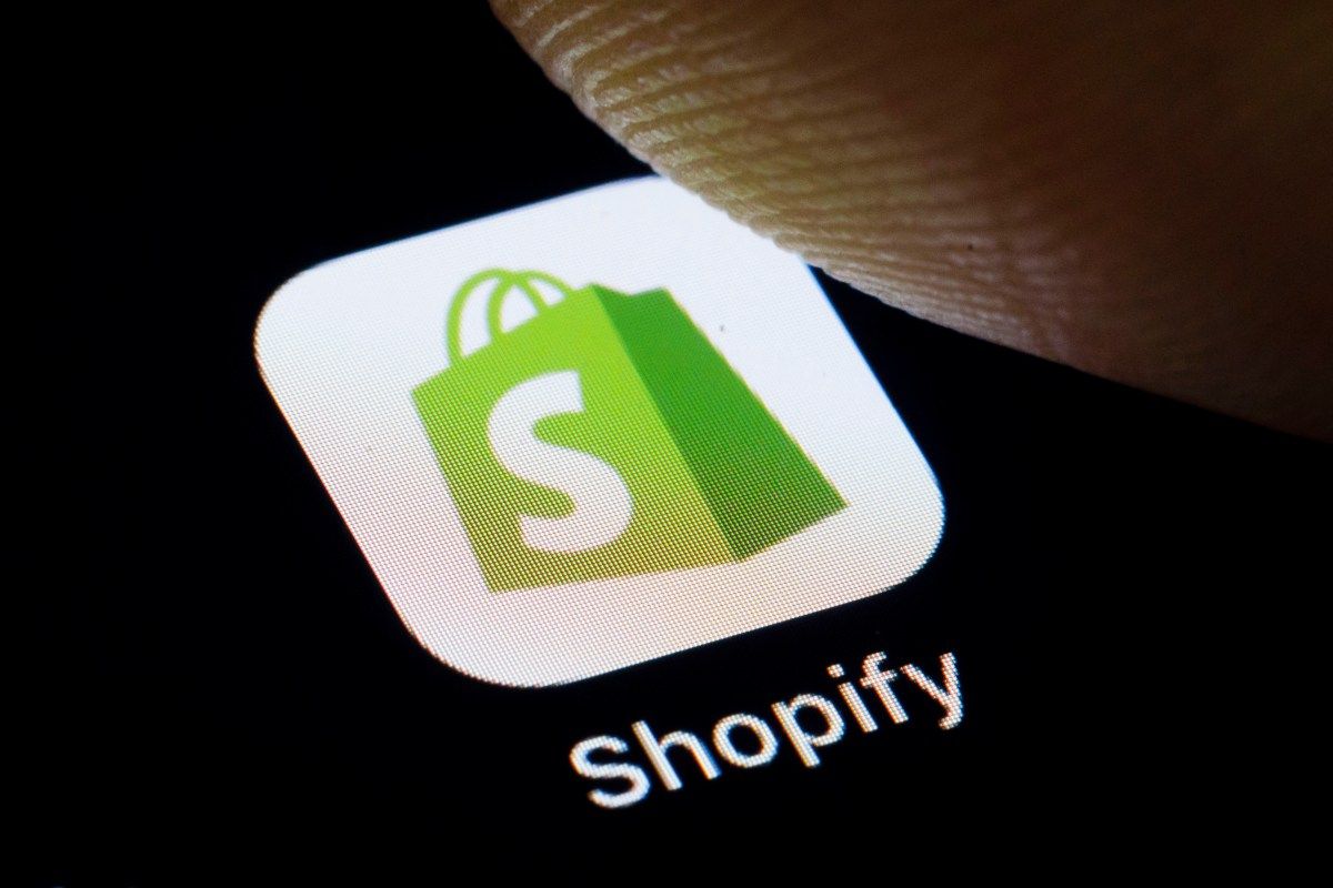 Shopify Revolutionizes E-commerce with AI-Powered Store