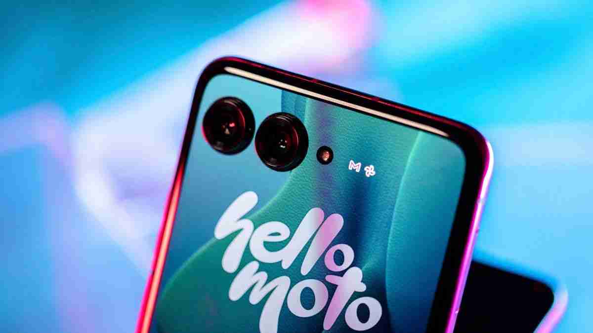 Motorola Unveils Ambitious AI Features at Lenovo Tech World 