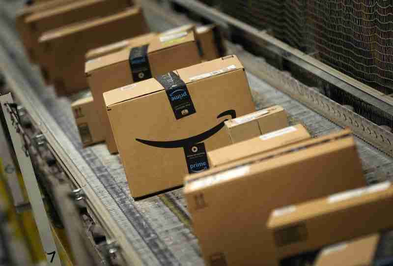 Cyber Monday Breaks Records as AI Boosts Online Shopping