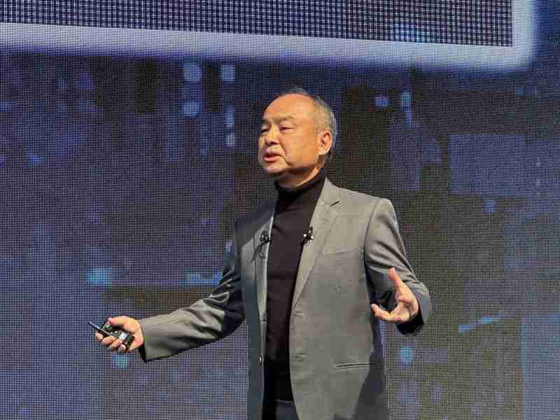 SoftBank's $100 Billion AI Investment in the US: Ambitious