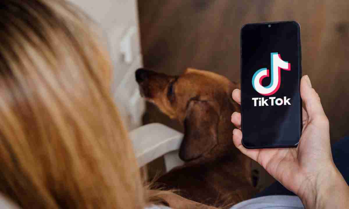 TikTok Makes AI-Powered Video-Generation Tool Available to