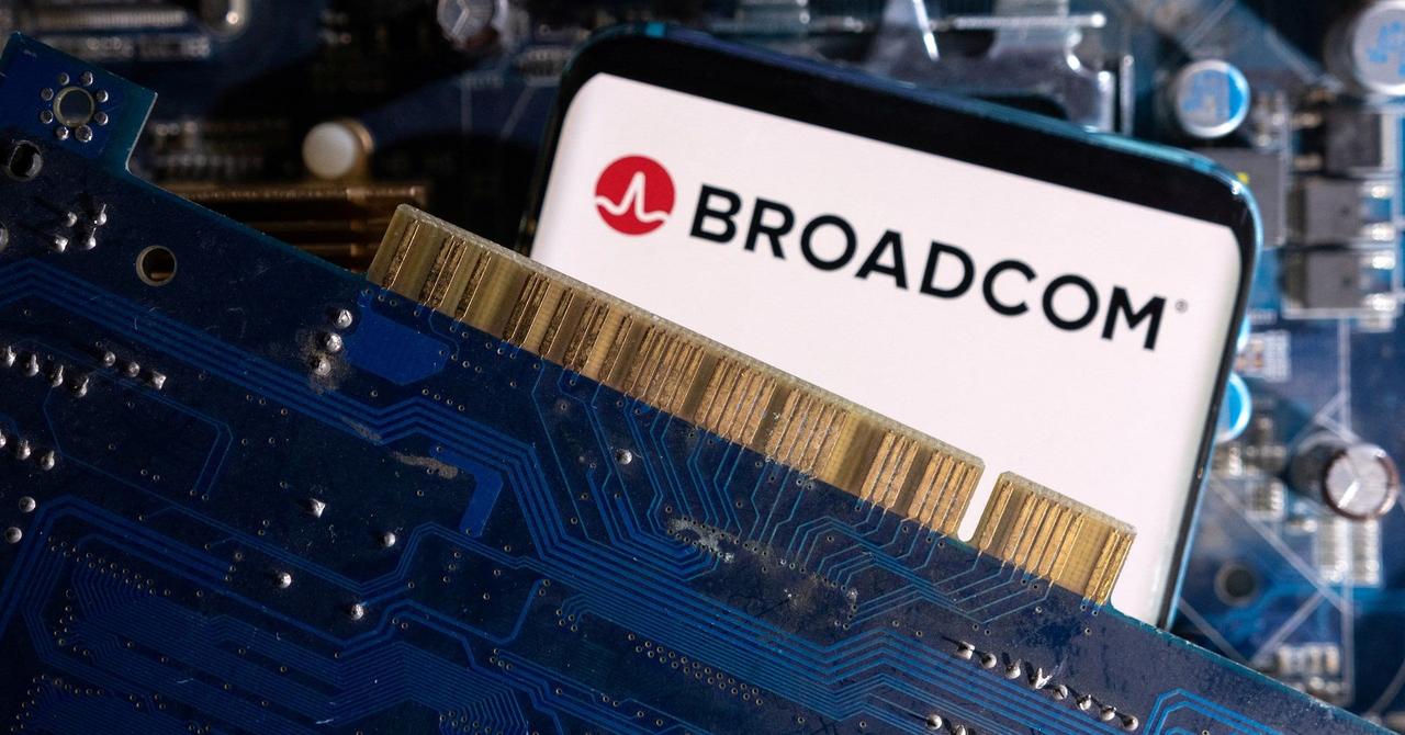 Broadcom's Strong Q1 Performance Driven by AI Chip Demand