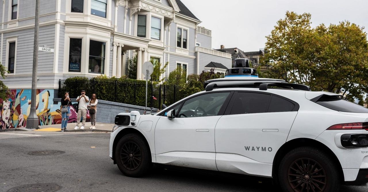 Alphabet's Waymo Considers Personal Ownership of Robotaxis,