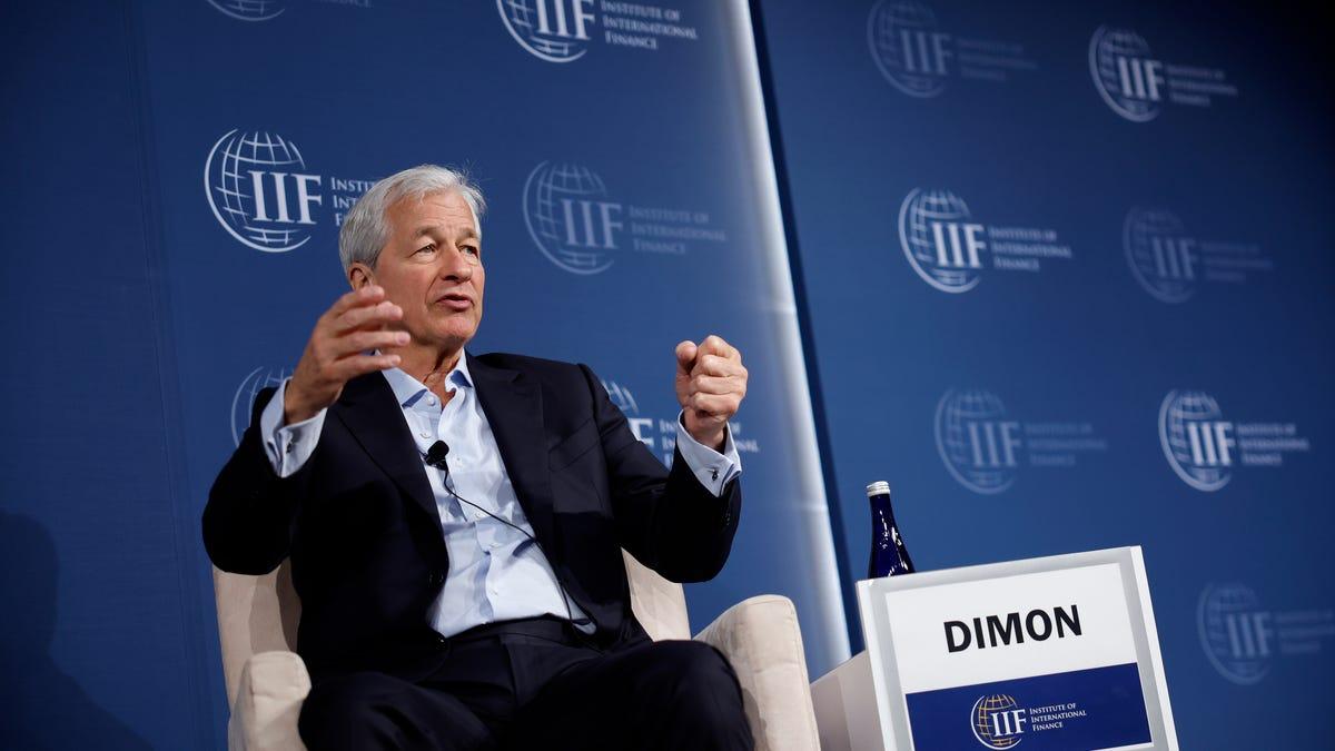 JPMorgan Chase Embraces AI to Reduce Workforce and Boost