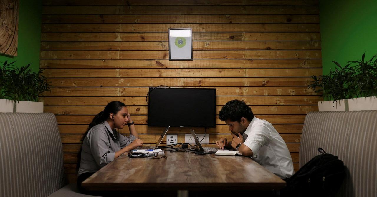 AI's Uneven Impact: Women's Jobs at Higher Risk of