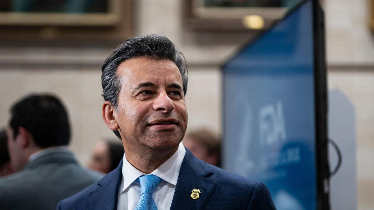 FDA Embraces AI to Accelerate Drug Approvals and Enhance