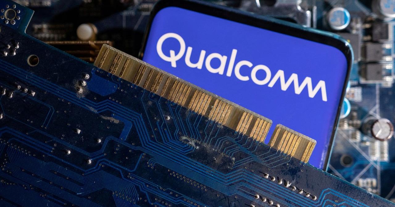 Qualcomm Launches AI R&D Center in Vietnam, Boosting
