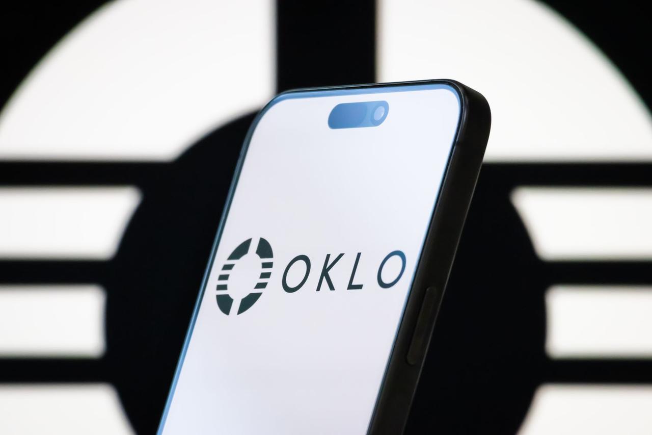 Oklo's Nuclear Microreactors: Powering the Future of AI and