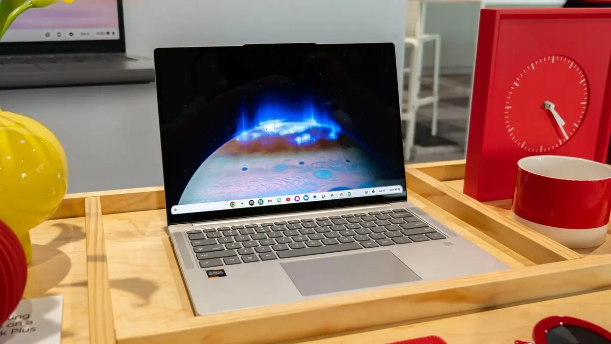 Lenovo Unveils First Chromebook Plus with MediaTek Kompanio