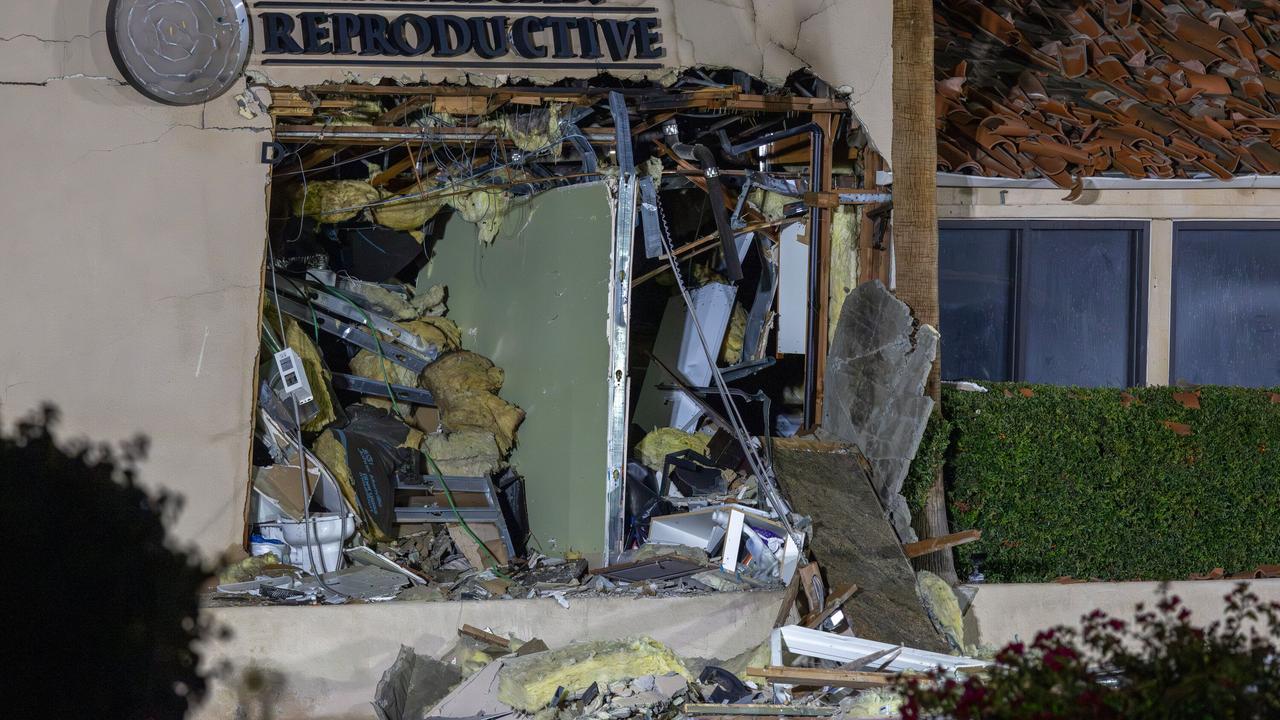 Suspect in California Fertility Clinic Bombing Dies in