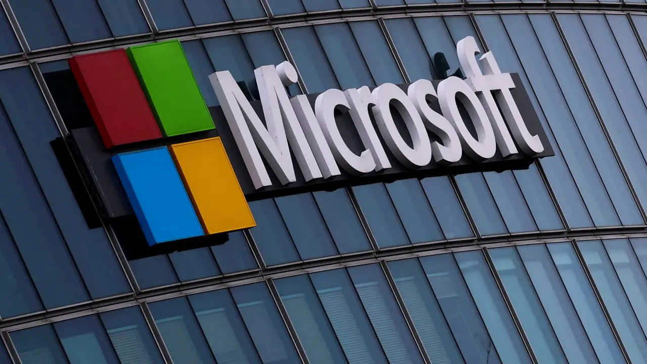 Microsoft's AI Potential Drives Upgrade and $600 Price