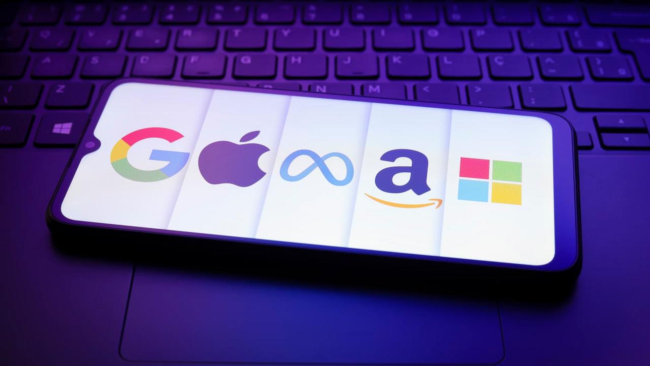 Microsoft Poised to Join $4 Trillion Club, Driven by AI and