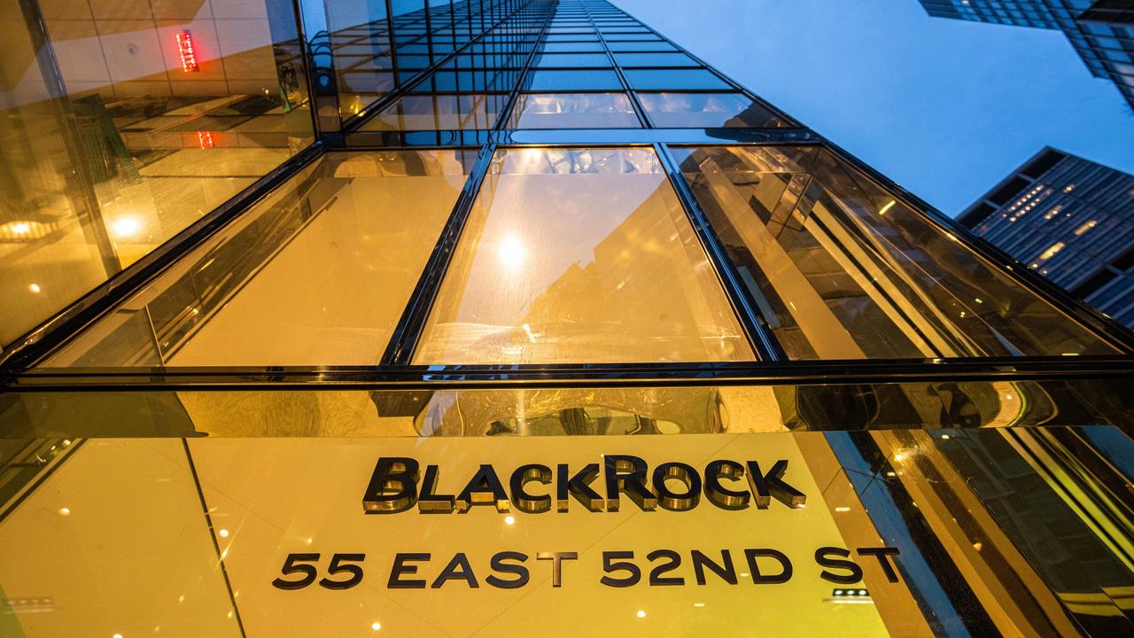 Wall Street Firms Eye Utility Acquisitions to Capitalize on