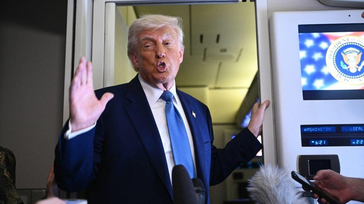 Trump Media Ventures into AI with "Truth Social AI"