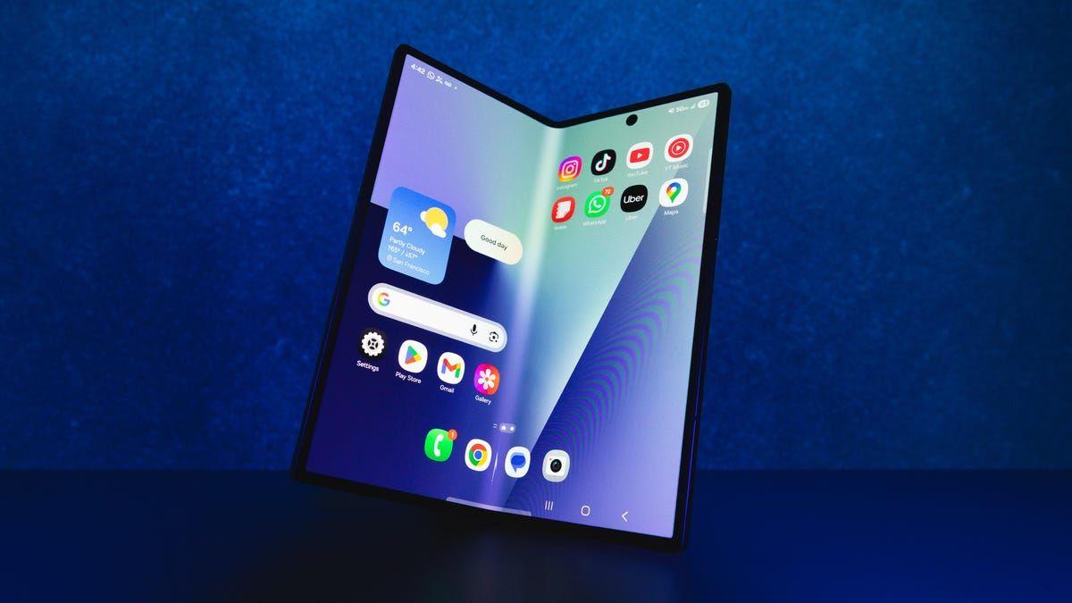 Samsung Galaxy Z Fold 7 and Z Flip 7: Slimmer, More